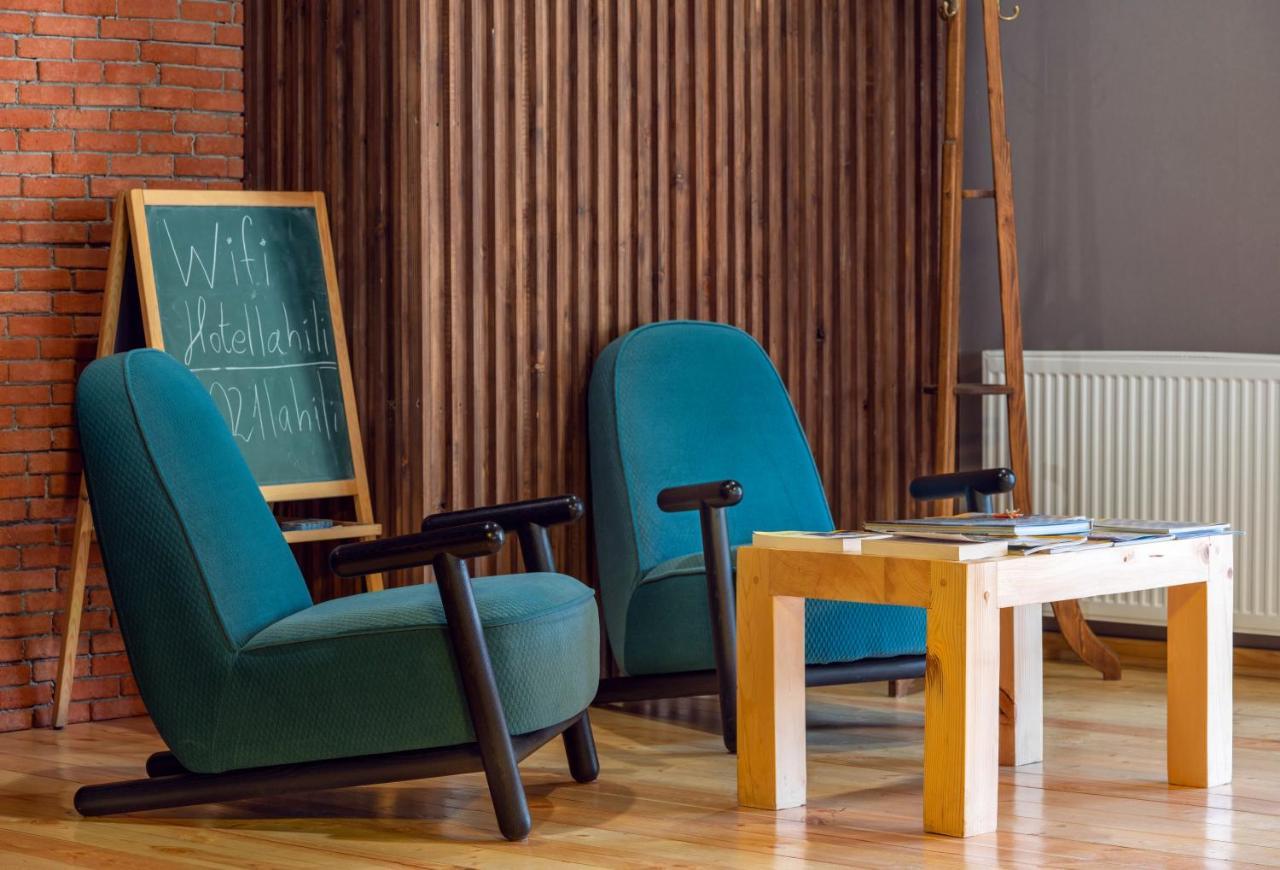 Hotel Lahili Местия Экстерьер фото