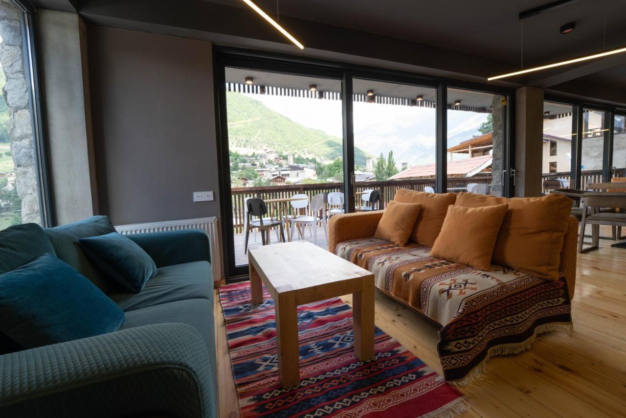 Hotel Lahili Местия Экстерьер фото